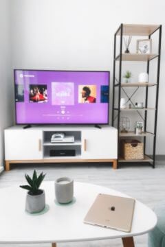 easter-best-buy-television-living-room
